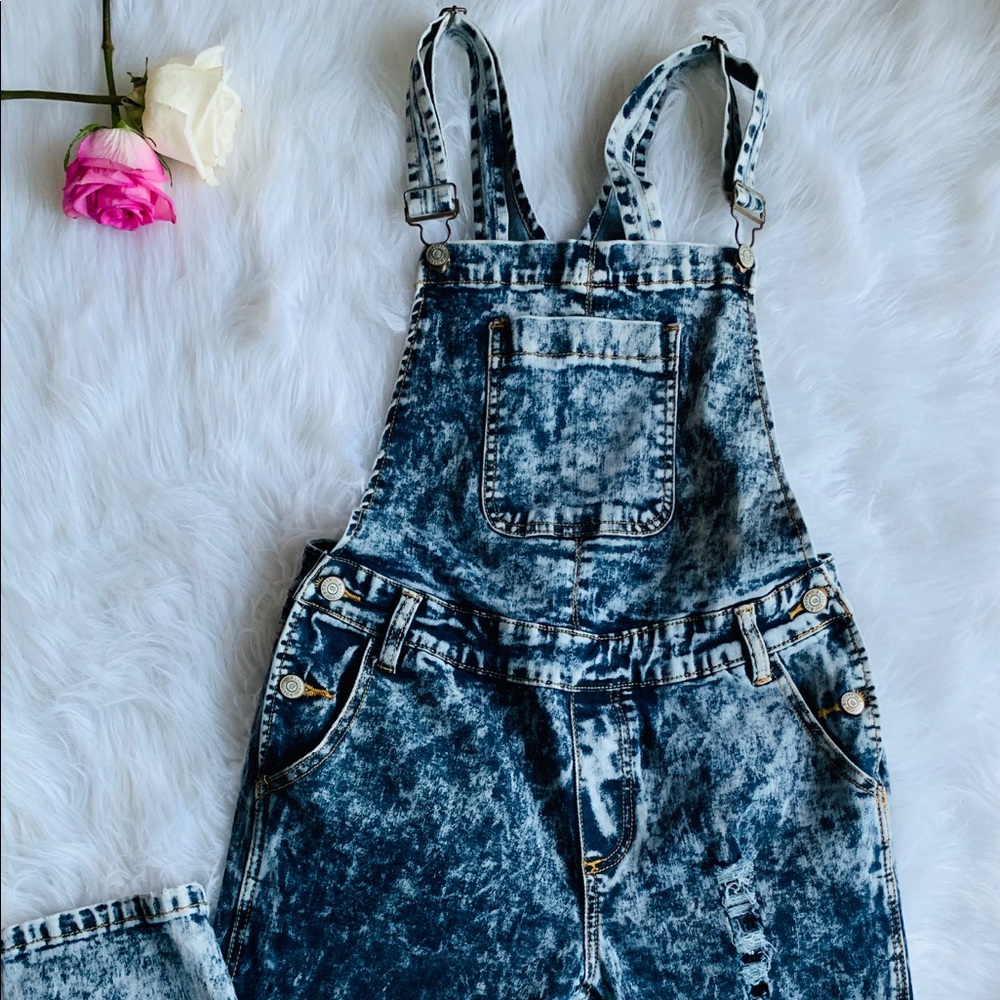 Large Distressed Overall Jeans New Never Worn